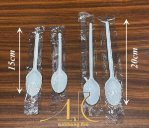 muỗng nhựa có màng bọc 20 cm